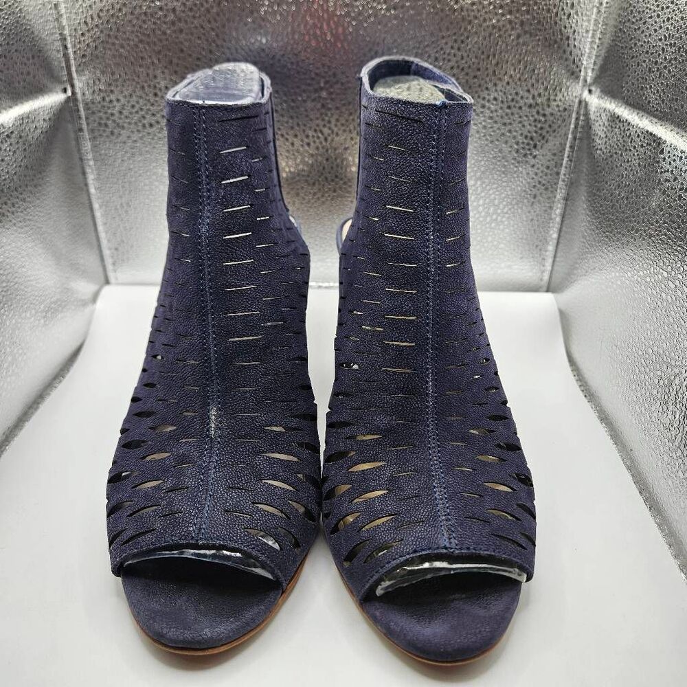 Vince Camuto Blue Breathable Adjustable Heels | Leather Strap Size 8